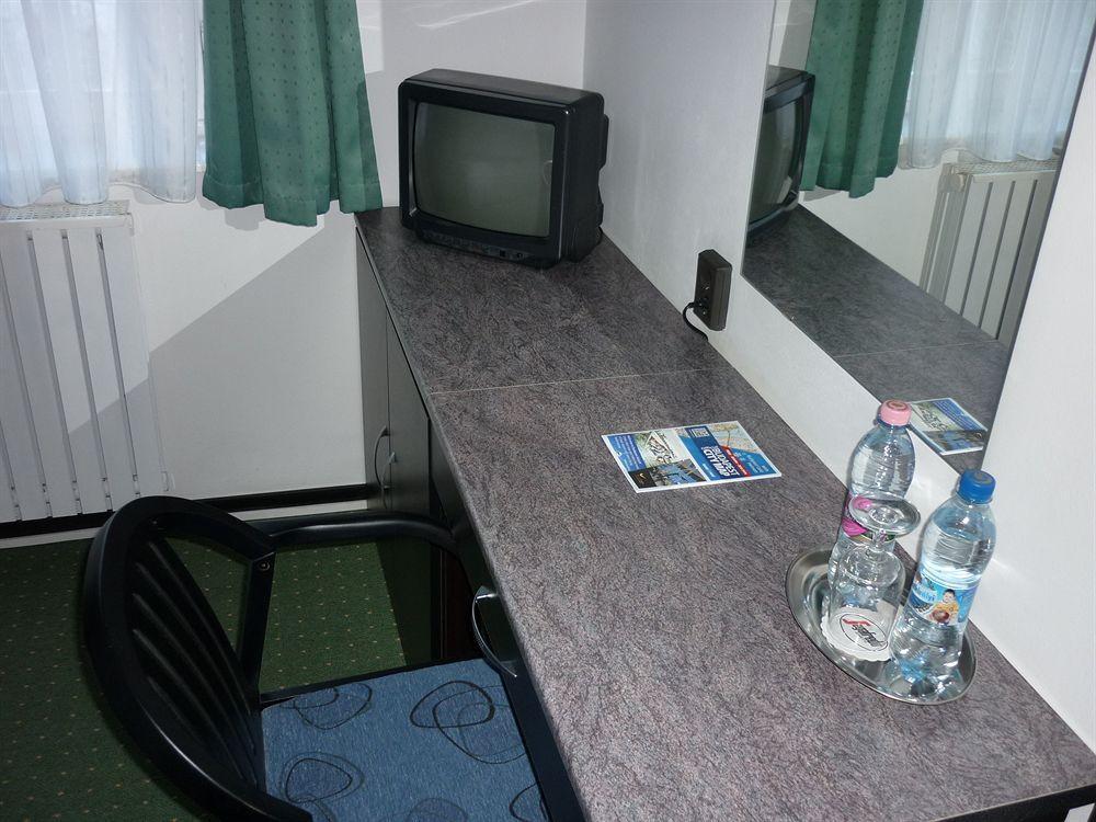 Budai Hotel Будапеща Екстериор снимка