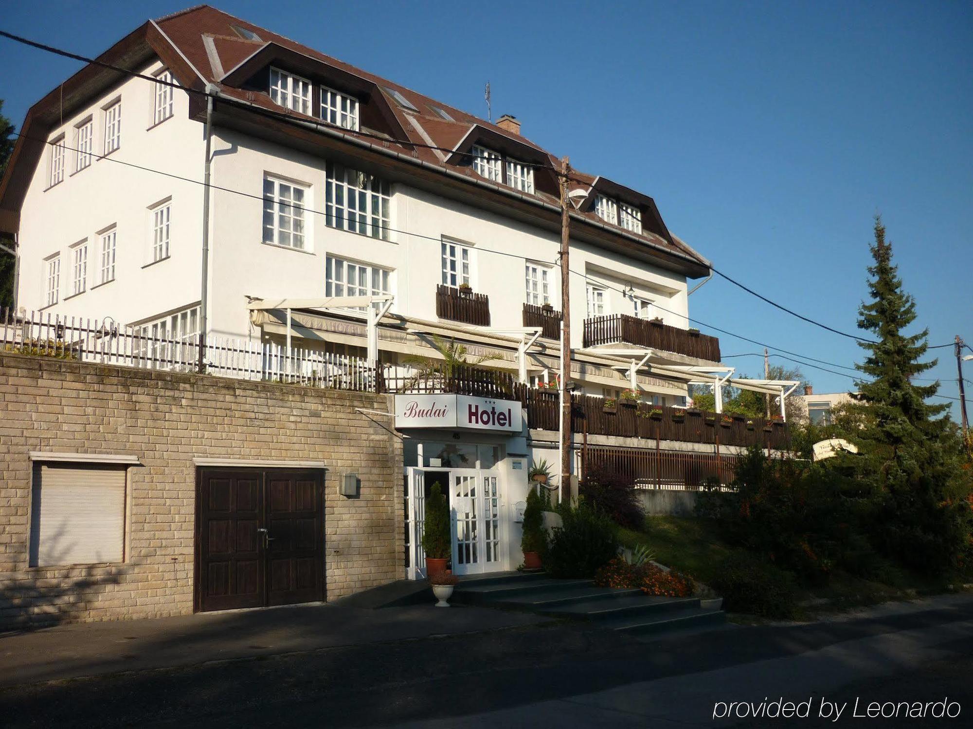 Budai Hotel Будапеща Екстериор снимка
